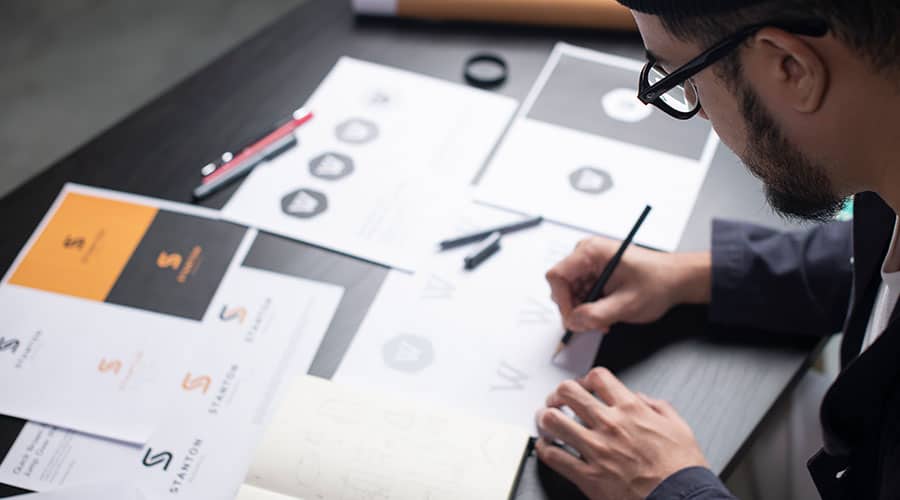 man doing marketing strategy