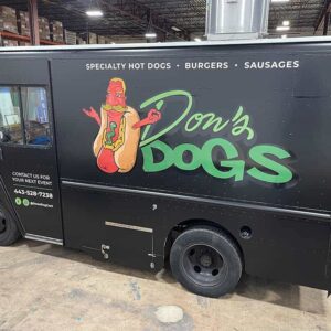 2003 Workhorse P42 Food Truck Wrap